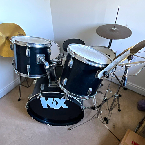 Acoustic analogue drum - analogue,