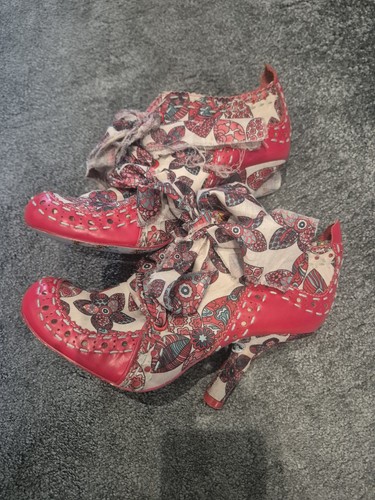 Irregular choice shoes size 6 - irregular,