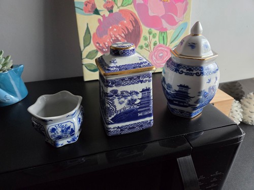 Vintage ringtons blue - vintage, white