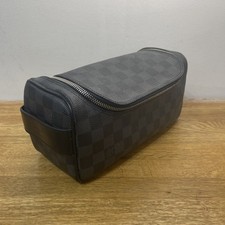 Louis Vuitton Damier Graphite