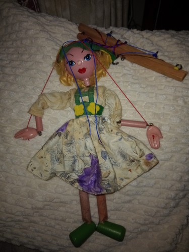 Pelham puppets tyroleon - -,