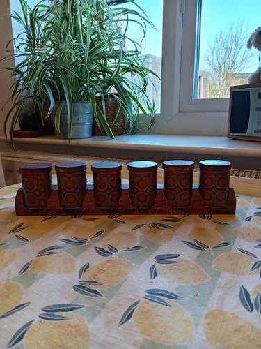 Hornsea teak spice - , rack
