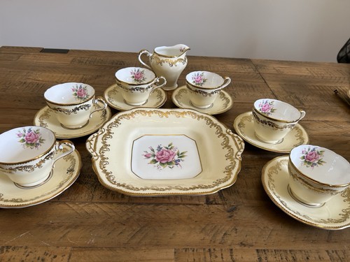 Aynsley tea set - aynsley, in
