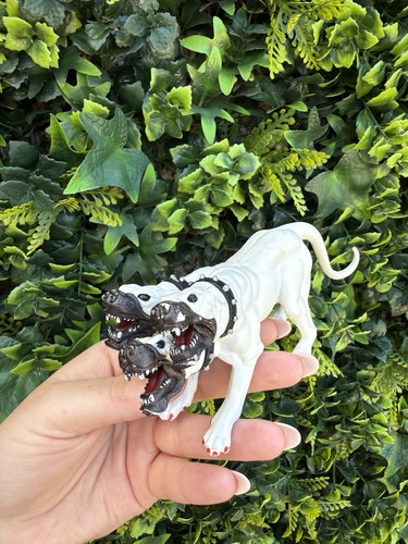 Papo white cerberus - cerberus, three