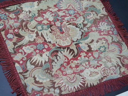 Tapestry embroidery old - embroidery,
