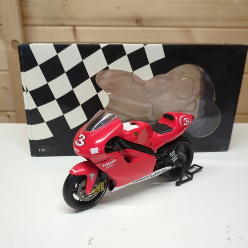 Minichamps max biaggi - 1:12,