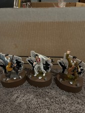 Animated Elvis Statues -they
