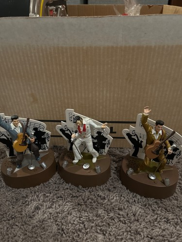Animated elvis statues they - statues, -they