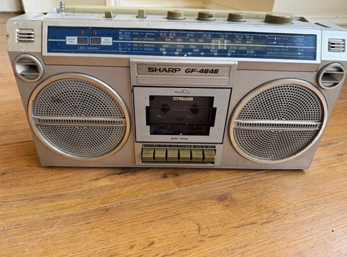 Sharp 4646 silver stereo - sharp,