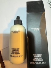 MAC FACE AND BODY FOUNDATION WHITE 120ML