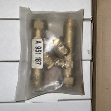 2 x Armitage Shanks Y In-Line