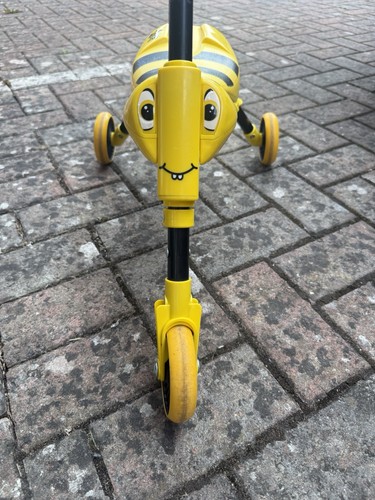 Scuttlebug bumblebee ride - scuttlebug,
