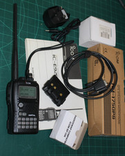 Icom IC - E92D . DSTAR  HANDI