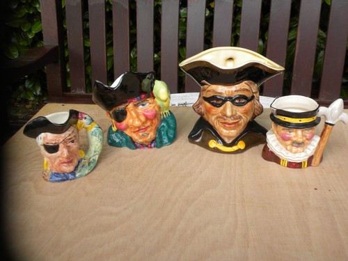 Toby character jug - /,