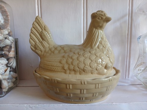 Vintage hen nest studio - hen,