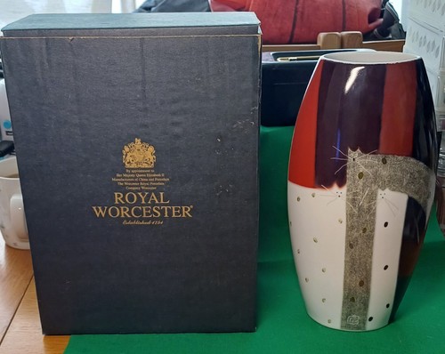 Royal worcester govinder oval - royal,