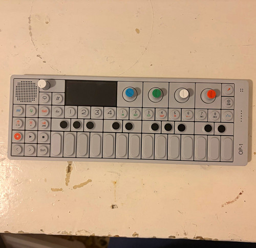 Teenage engineering 1 - engineering, op-1