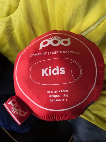 Kids hooded pod sleeping - hooded,