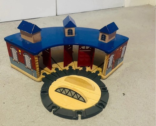 Vintage wooden tidmouth sheds - tidmouth,