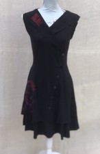 Aventures des Toiles Dress Black Size 38 Full Skirt Red Embroidery & Accents