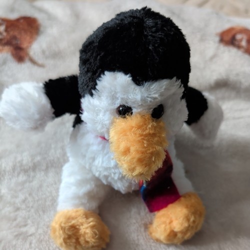 Tesco chilly penguin - co,