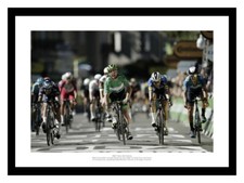 Mark Cavendish Equals Merckx's