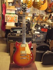 Yamaha SG-800S Cherry Sunburst