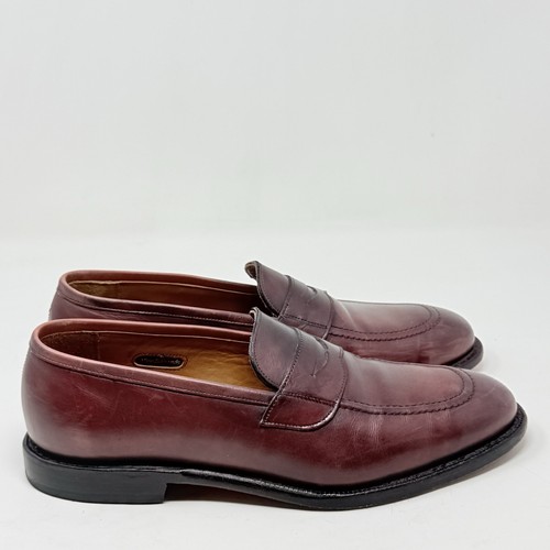Allen edmonds lake - lake, forest