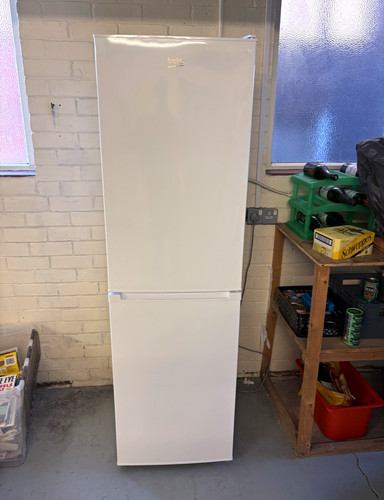 Beko white freestanding frost - beko,