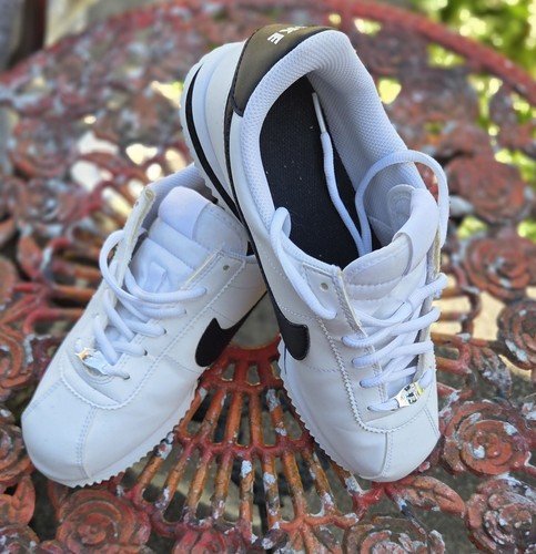 Nike cortez size used one - nike,