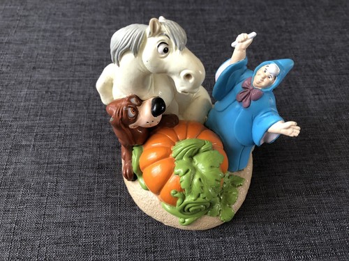 Disney store lil classics - disney,