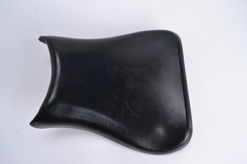 Rear passenger seat - , 748