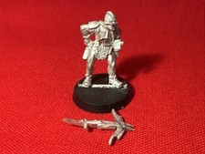 Uruk Hai With Crossbow Metal