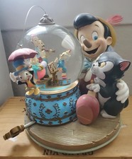 Walt Disney Pinocchio Musical Snow Globe Vintage 90s Pinocchio Working Condition