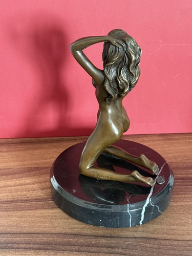 Bronze statue woman sculpture - bronze,