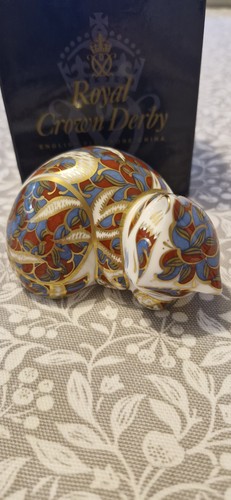 Royal crown derby contended - crown,