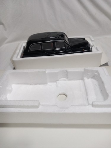 Minichamps london taxi - minichamps,