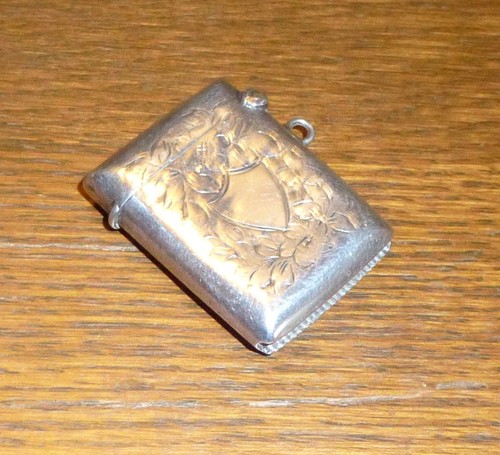 Antique solid silver vesta - antique,