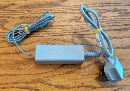 Nintendo wii gamepad charger - wii, u