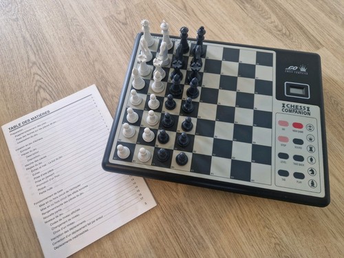 Chess computer companion - go,