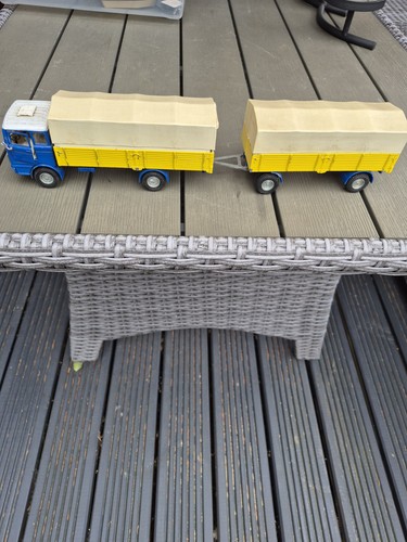 Dinky 917 mercedes - 917, truck