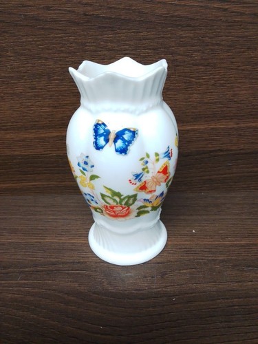 Aynsley cottage garden vase - cottage,
