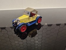 Vintage Dinky Toys # 476 1913 Morris Oxford Bull Nose with Driver Diecast car