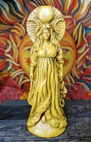 Selene statue greek - selene, of