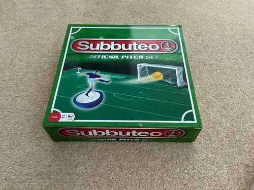Subbuteo full pitch set - full,