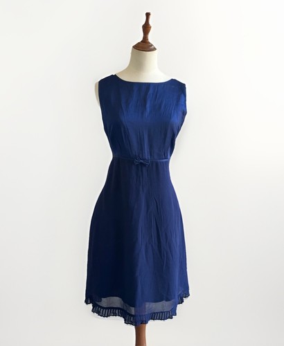 Vintage laura ashley silk - ashley,