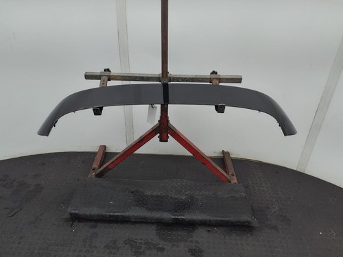 Ford fiesta rear spoiler - rear,