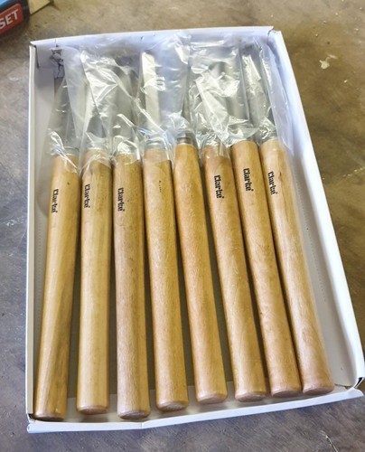 Chisel set piece - .,