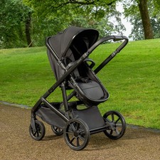 Zummi Strive Single to Double Twin Travel System Bundle with 2 EnfaSafe i-Size R