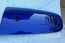 NEW GENUINE VESPA PART